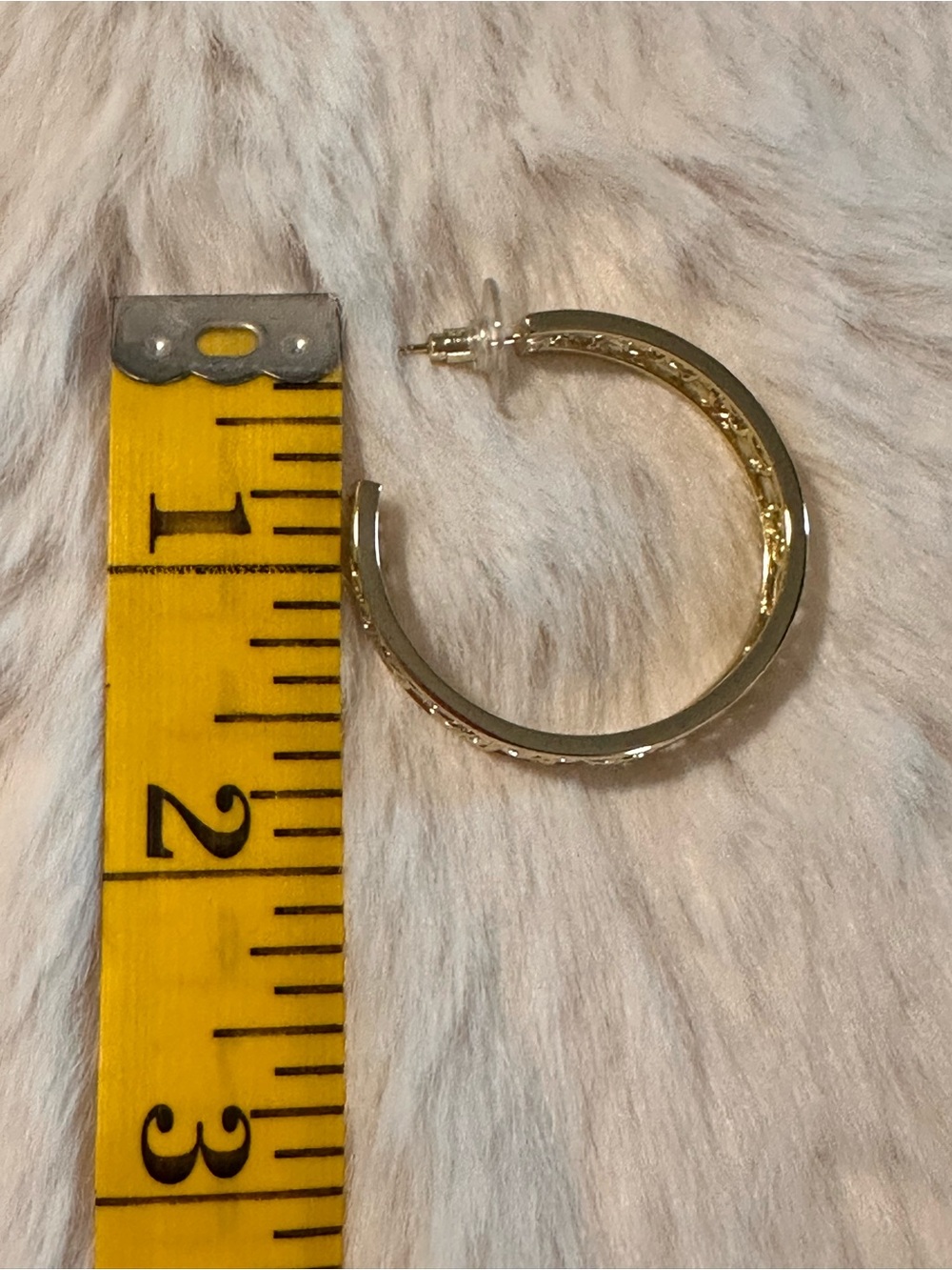Authentic Kendra Scott Gold Filigree Hoop and Drop Earrings Set - Picture 5 of 6